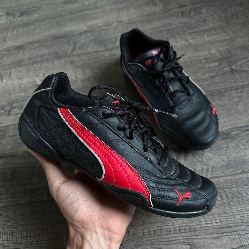 Vintage Y2K Black Slim Low Leather Sporty Puma Euro Racing Shoe Sneaker